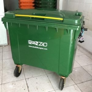 thùng rác công cộng